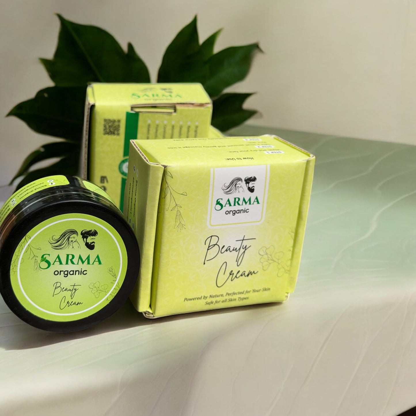 Sarma Herb's infused whiting Beauty Cream