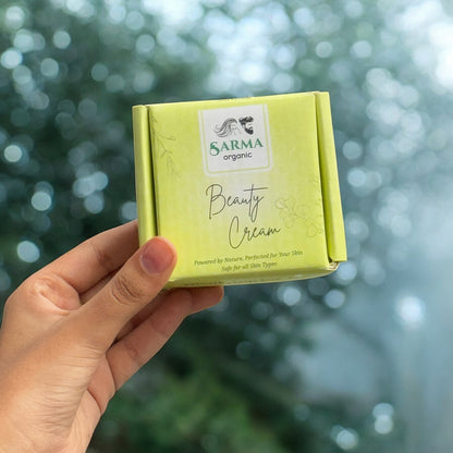 Sarma Herb's infused whiting Beauty Cream