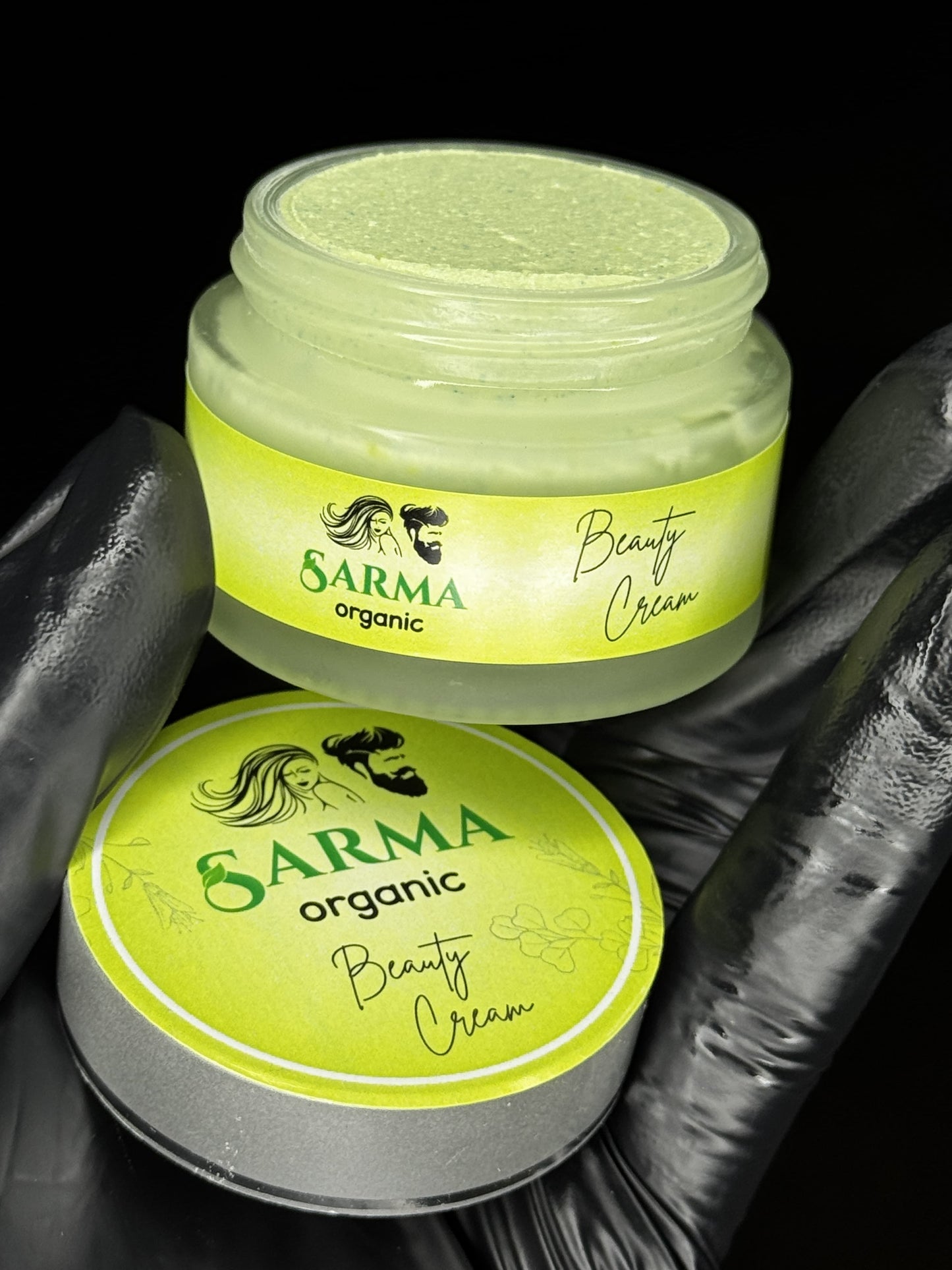 Sarma Herb's infused whiting Beauty Cream